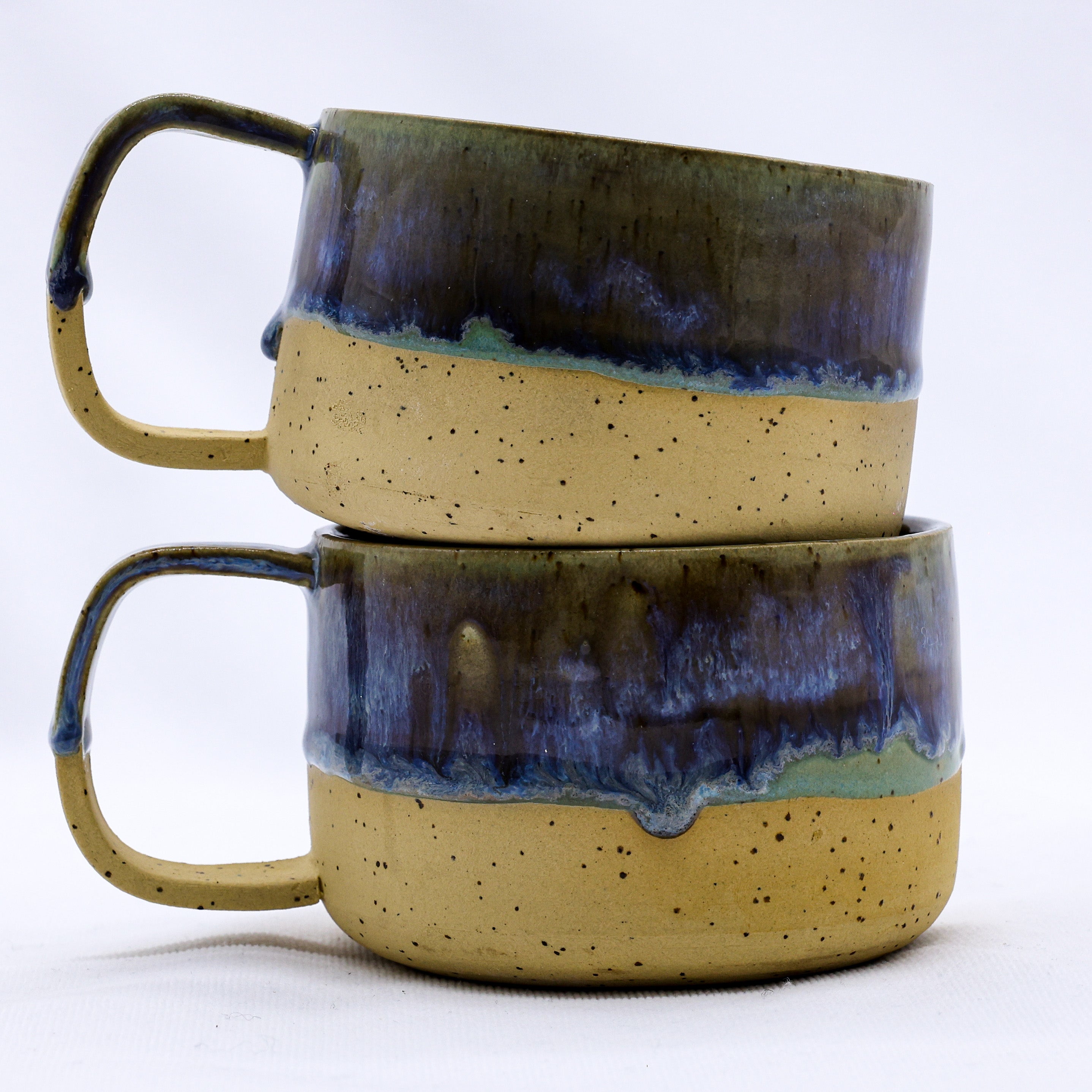 Bluvio Grande Handmade Stoneware Ceramic Mug - PAPRIKA UK