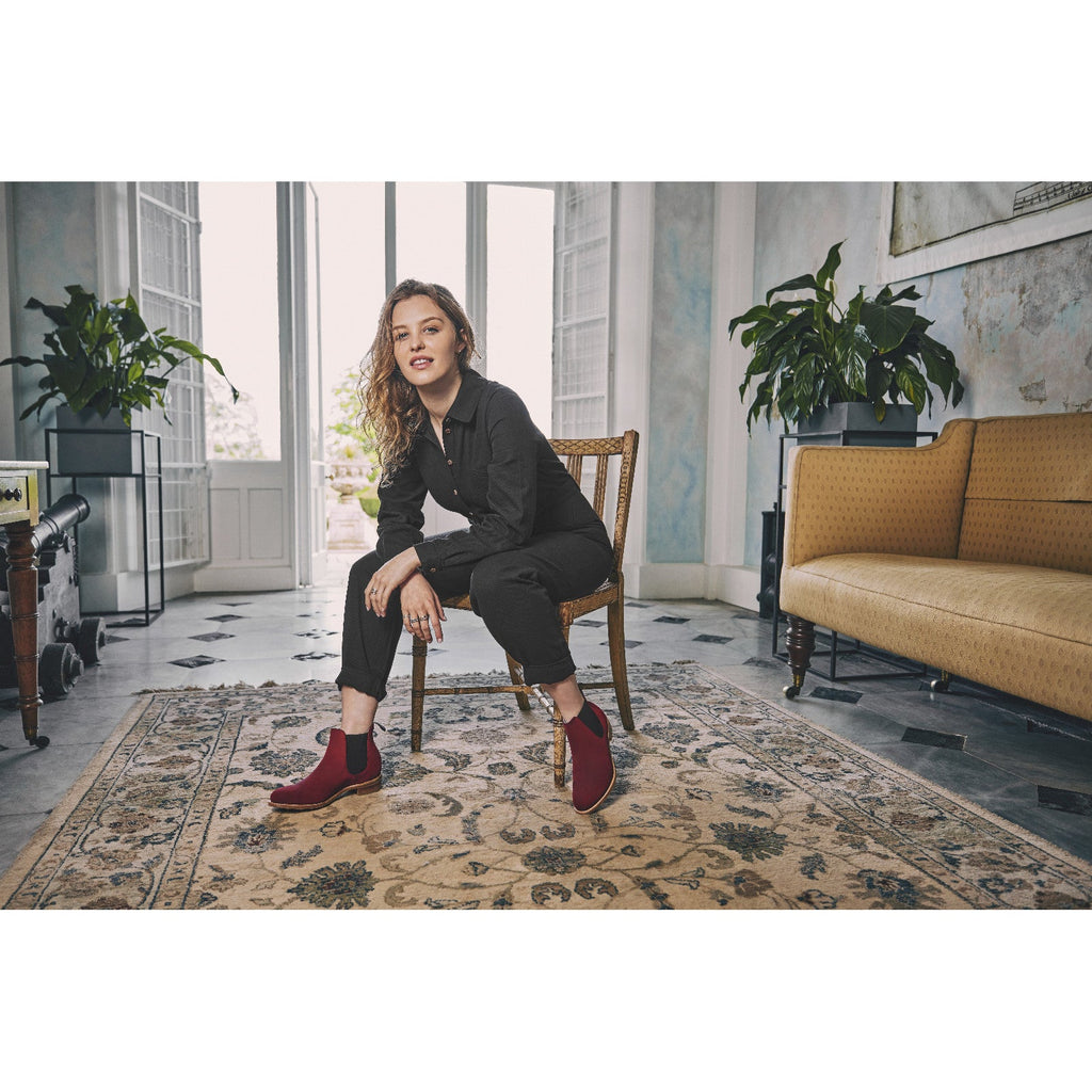 Herring Tamara Ladies ladies rubber-soled Chelsea boots in plum suede