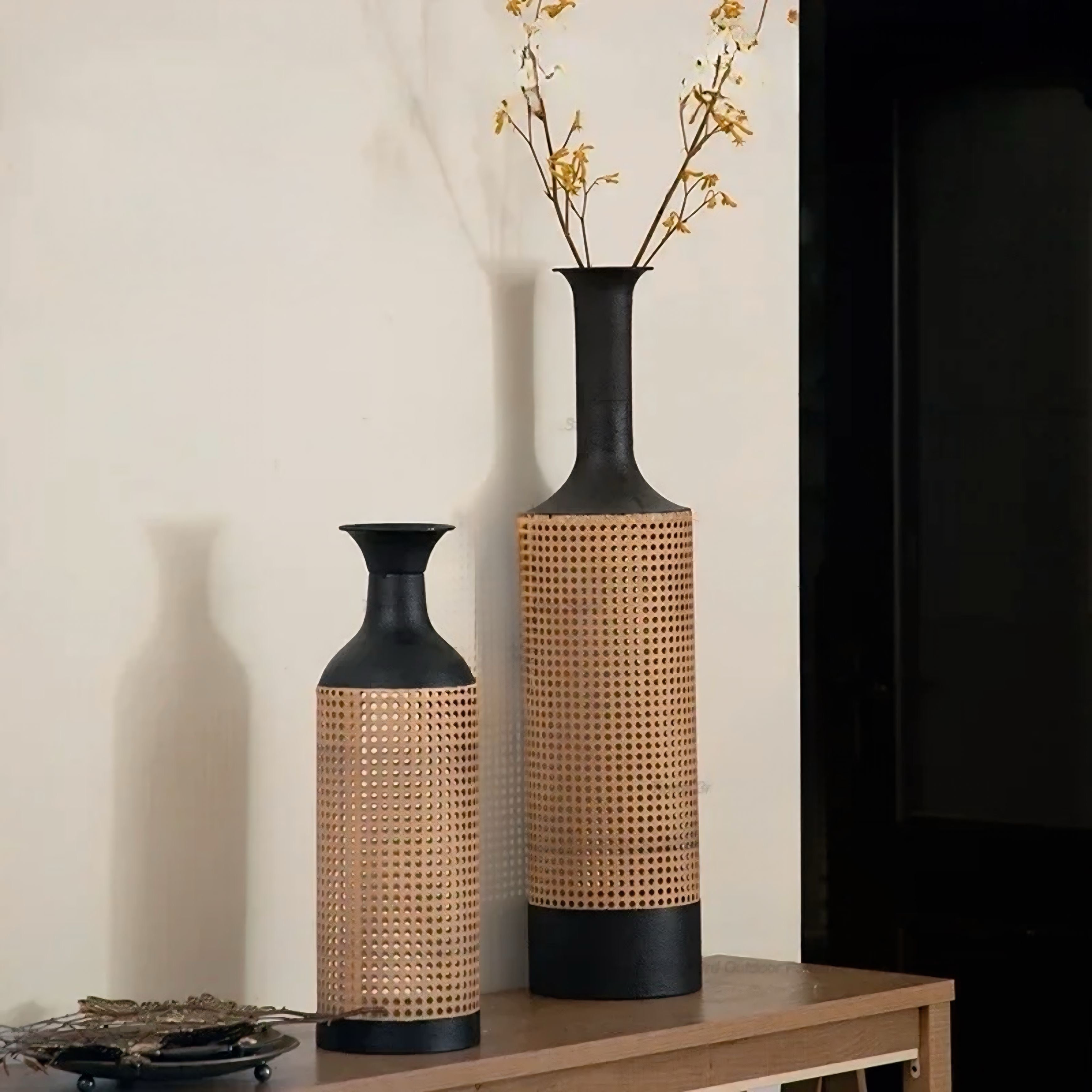 Kushi Vase - PAPRIKA UK