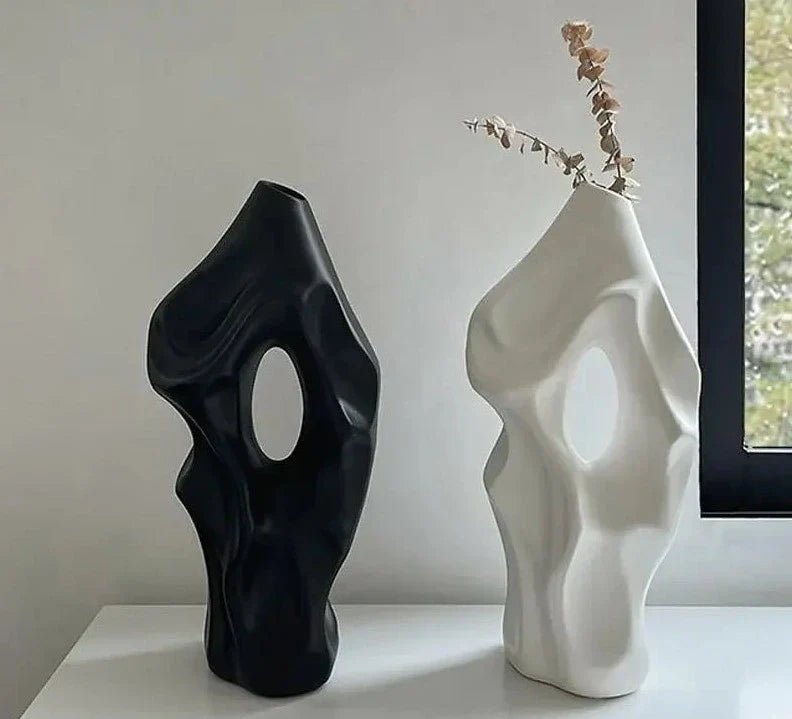 Tagushi Vase - PAPRIKA UK