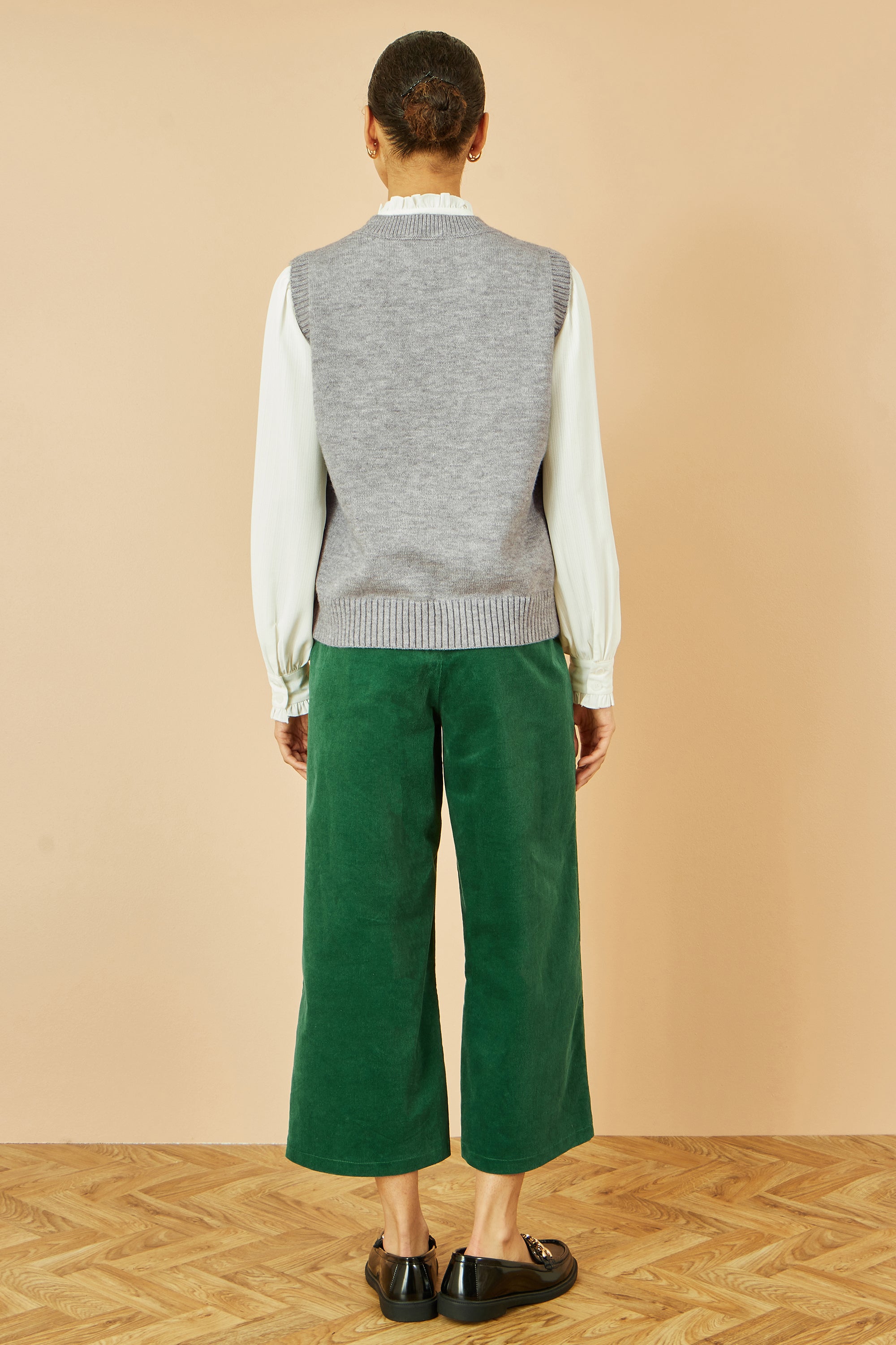 Yumi Grey Knitted Flower Sleeveless Jumper Vest - PAPRIKA UK